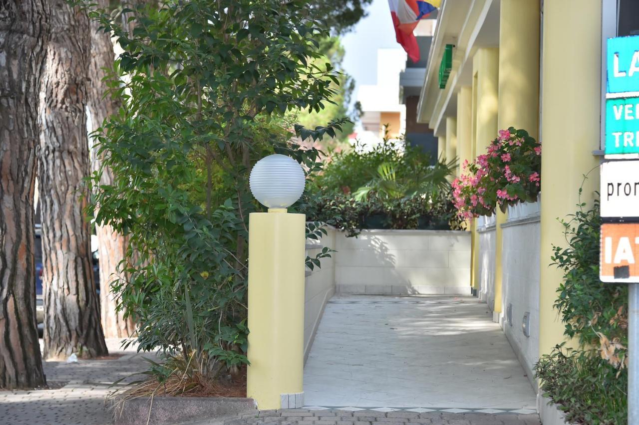 Hotel Golf ***S Bibione Exterior foto